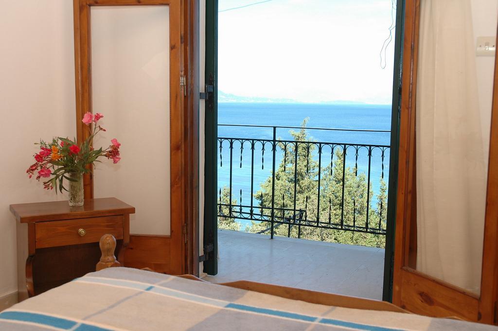 Andreas Apartament Mpoukaris